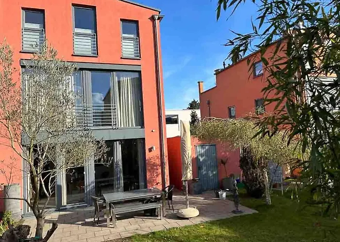 House Susanne كولونيا